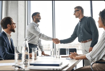 Réunion professionnelle - Local & Humain